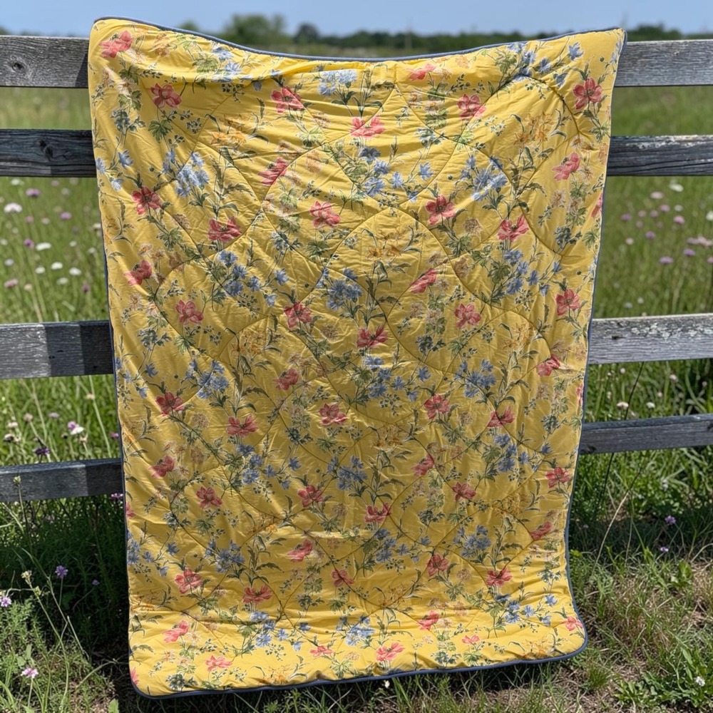 Laura Ashley Poppy Meadow Twin Comforter - Yellow w Blue Piping